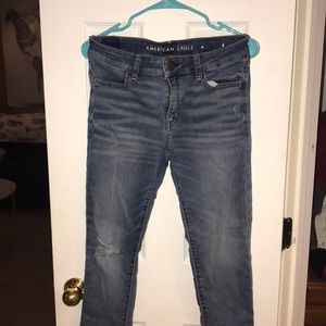 American Eagle Medium Wash Jeans